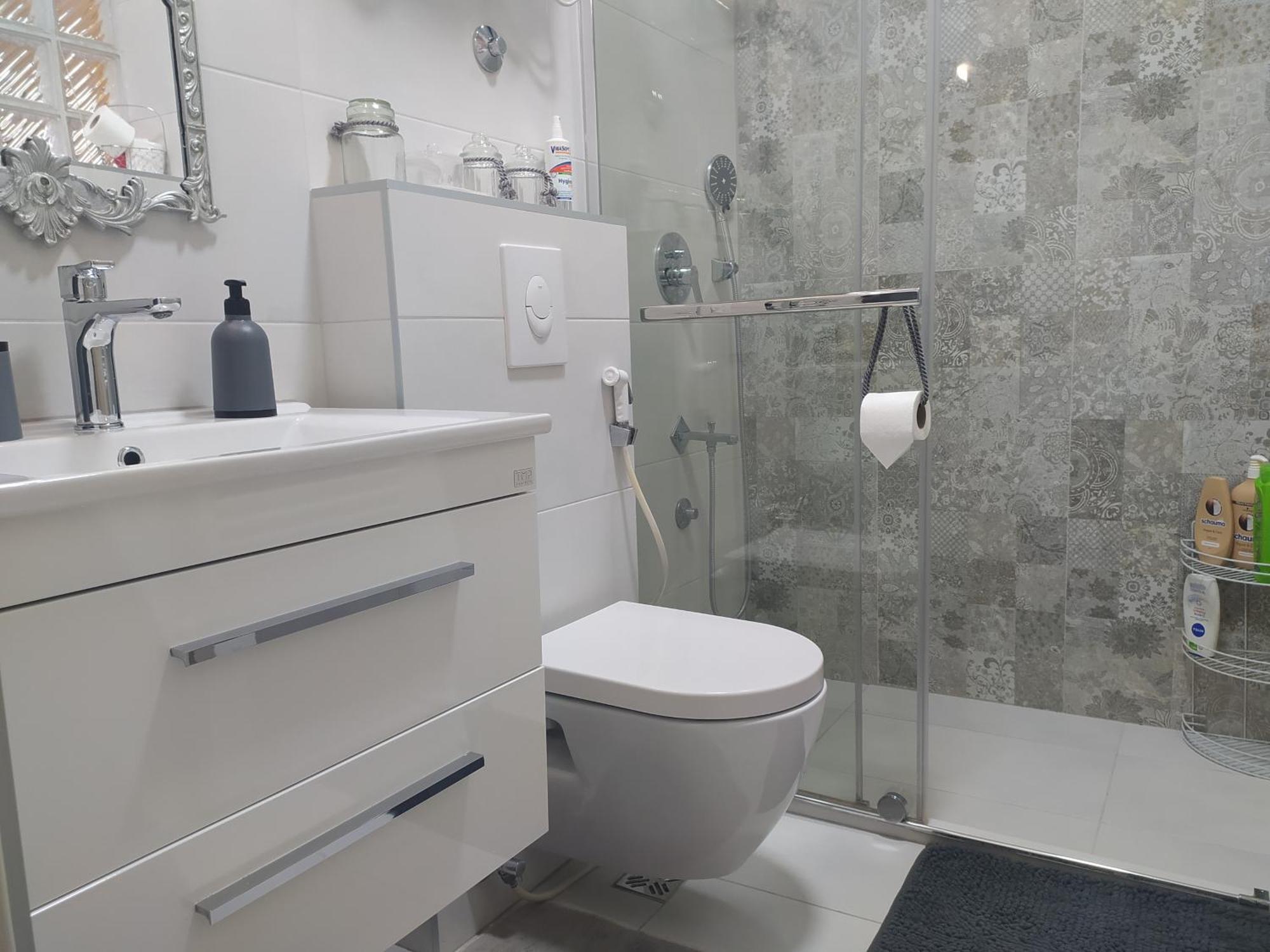 Alea Studio Apartment&Garage In The Heart Of Сараево Екстериор снимка